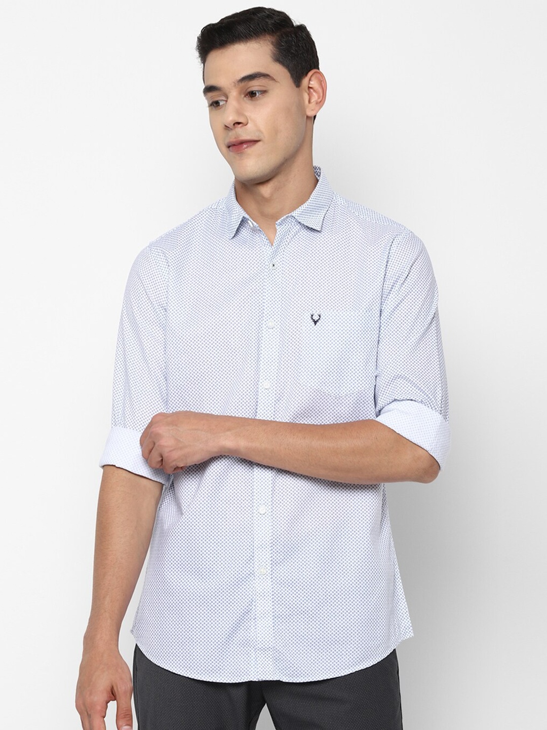 

Allen Solly Men White Slim Fit Opaque Printed Pure Cotton Casual Shirt
