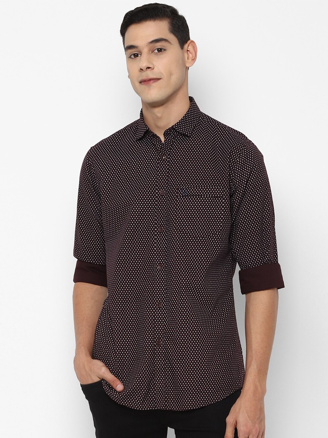 

Allen Solly Men Brown Slim Fit Opaque Printed Casual Shirt