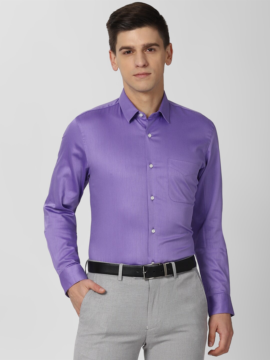 

Peter England Men Purple Slim Fit Opaque Pure Cotton Formal Shirt