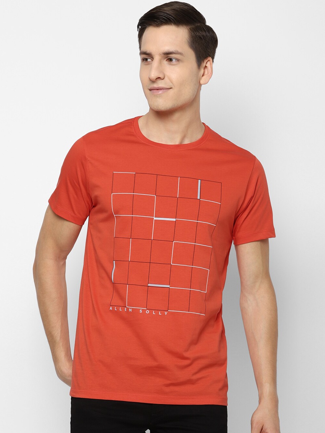 

Allen Solly Men Orange & Black Printed Round Neck T-shirt
