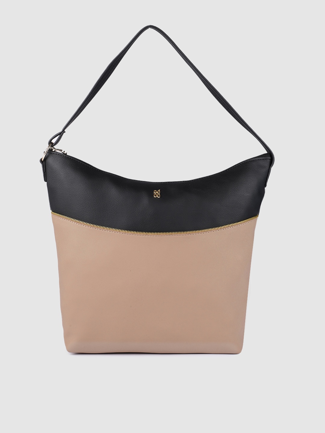 

Baggit Black Structured Shoulder Bag
