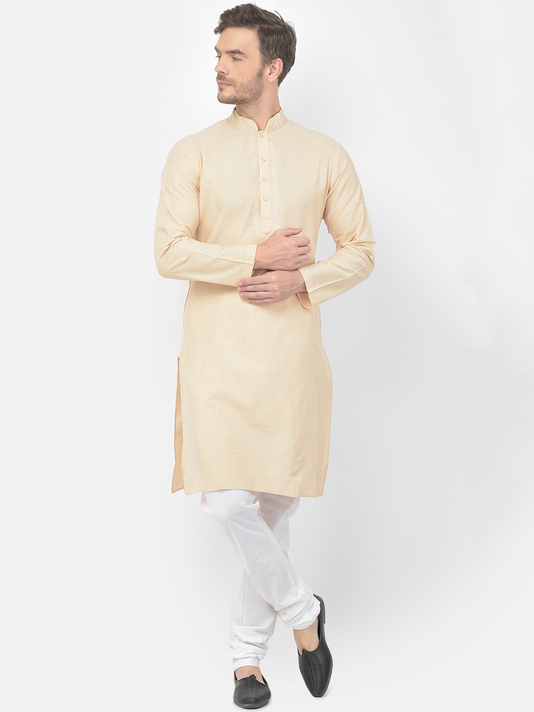 

SG LEMAN Men Beige & White Regular Thread Work Pure Cotton Kurta with Churidar