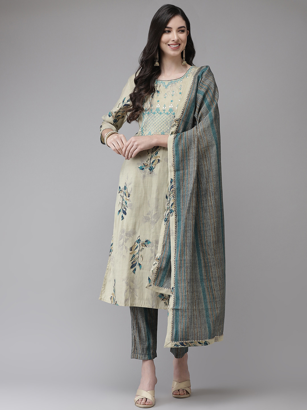 

Ishin Women Beige Floral Printed Regular Thread Work Kurta with Trousers & With Dupatta
