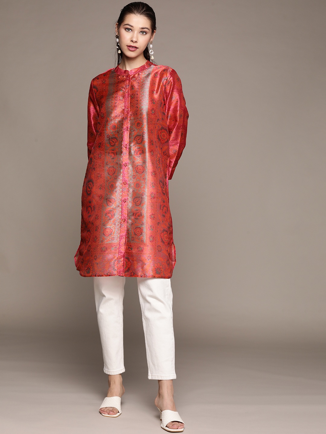 

aarke Ritu Kumar Women Red & Grey Floral Printed Floral Kurta