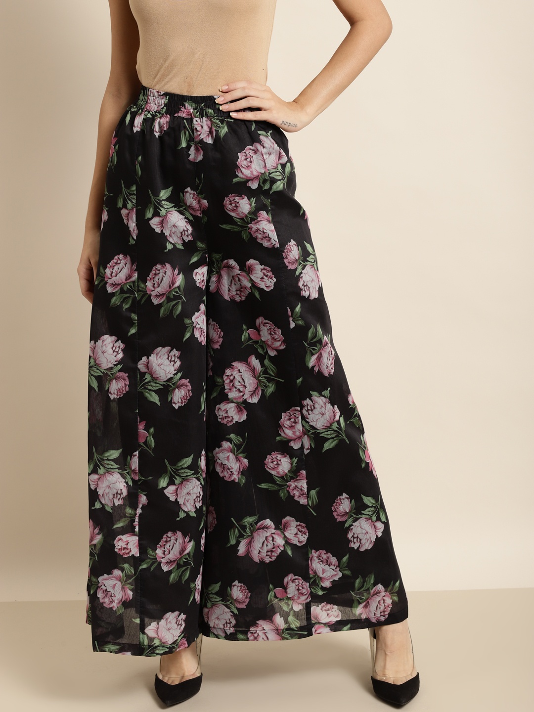 

Shae by SASSAFRAS Women Black & Pink Floral Kali Printed Palazzos
