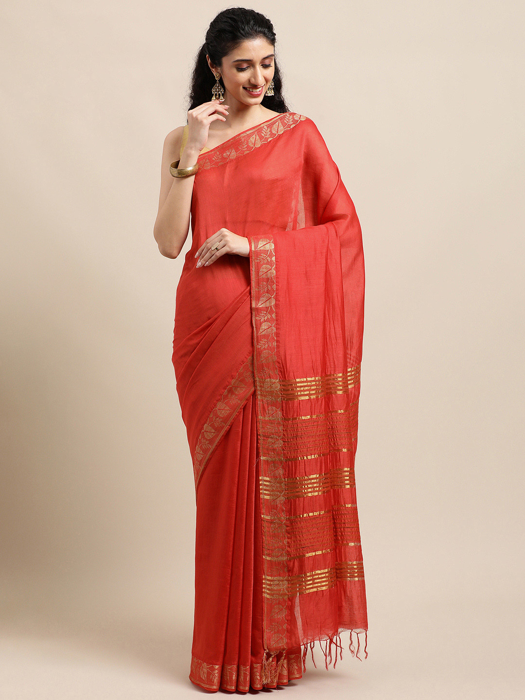 

swatika Red Zari Pure Silk Handloom Bhagalpuri Saree
