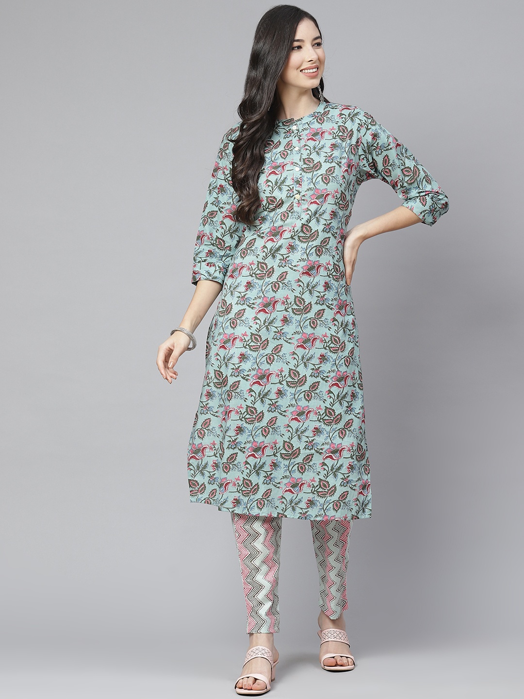 

ESME Women Blue Floral Printed Regular Pure Cotton Kurta with Trousers