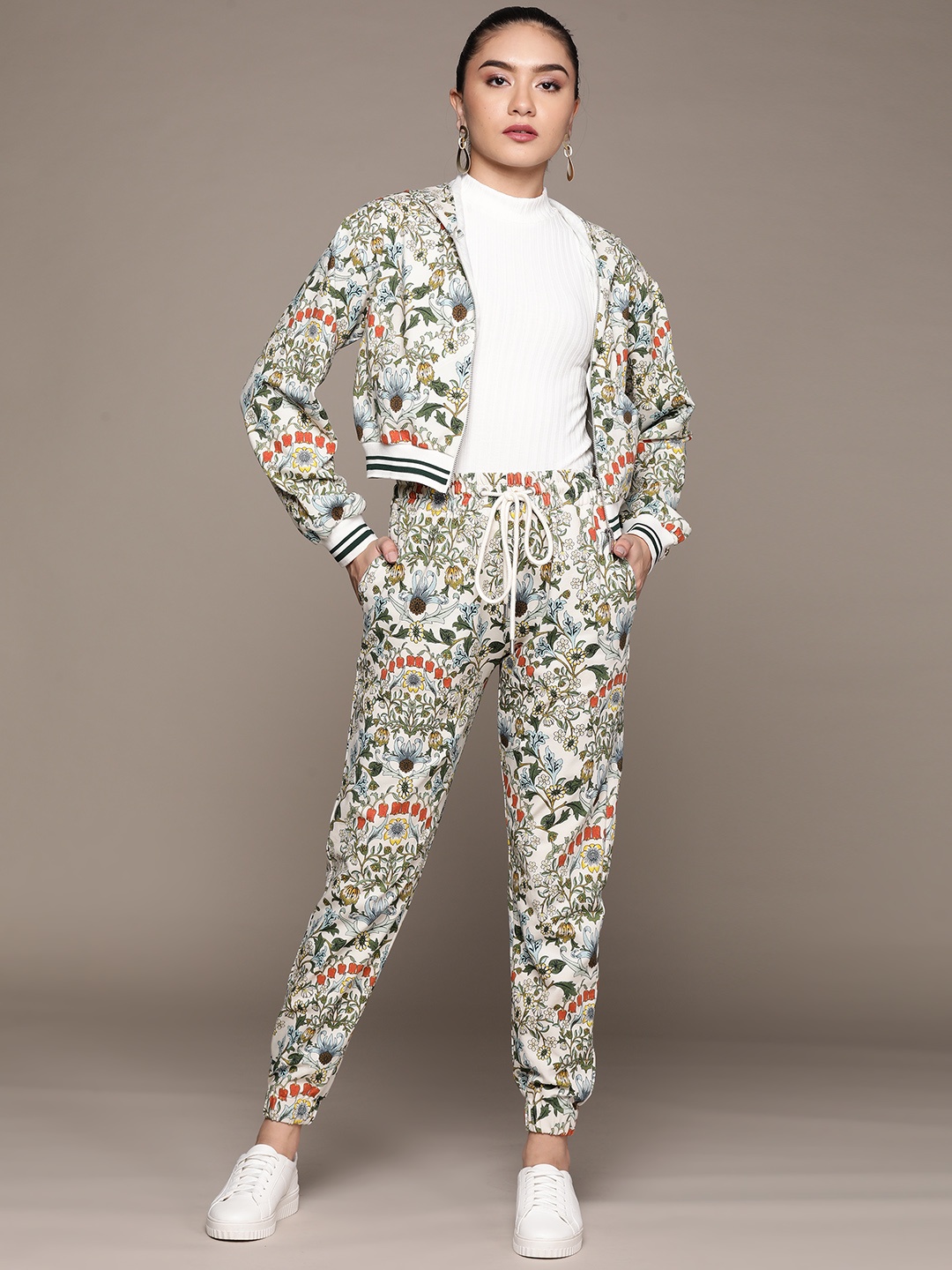 

Label Ritu Kumar Women Off White & Multicoloured Printed Track Suit