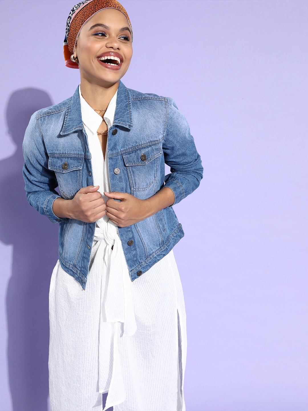 

SASSAFRAS Women Blue Washed Pure Cotton Denim Jacket