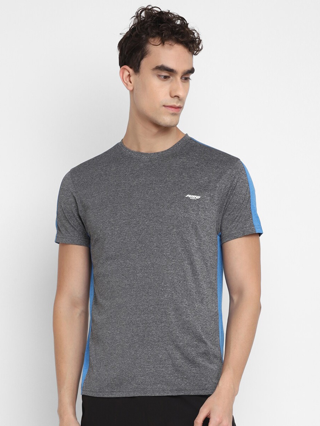 

FURO by Red Chief Men Grey Pockets T-shirt