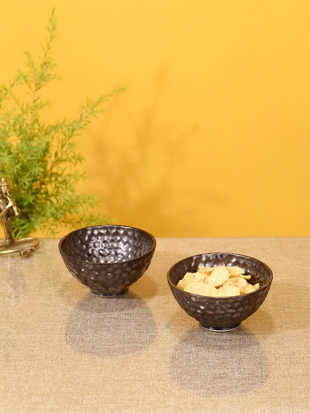 

AAKRITI ART CREATIONS Brown & 2 Pieces Textured Ceramic Matte Bowls
