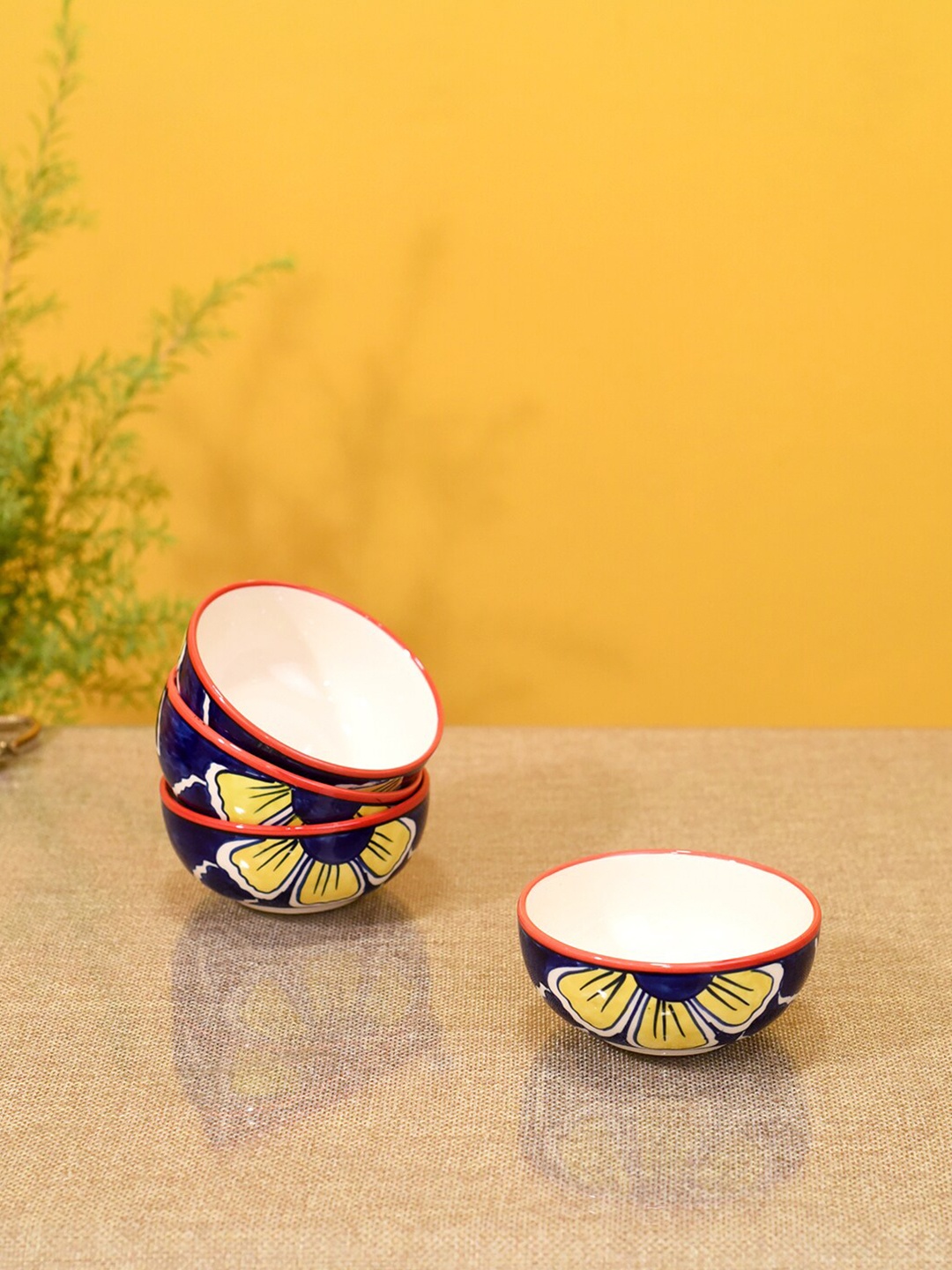 

AAKRITI ART CREATIONS Set Of 4 Blue Printed Flowers of Ecstasy Sweet Bowls