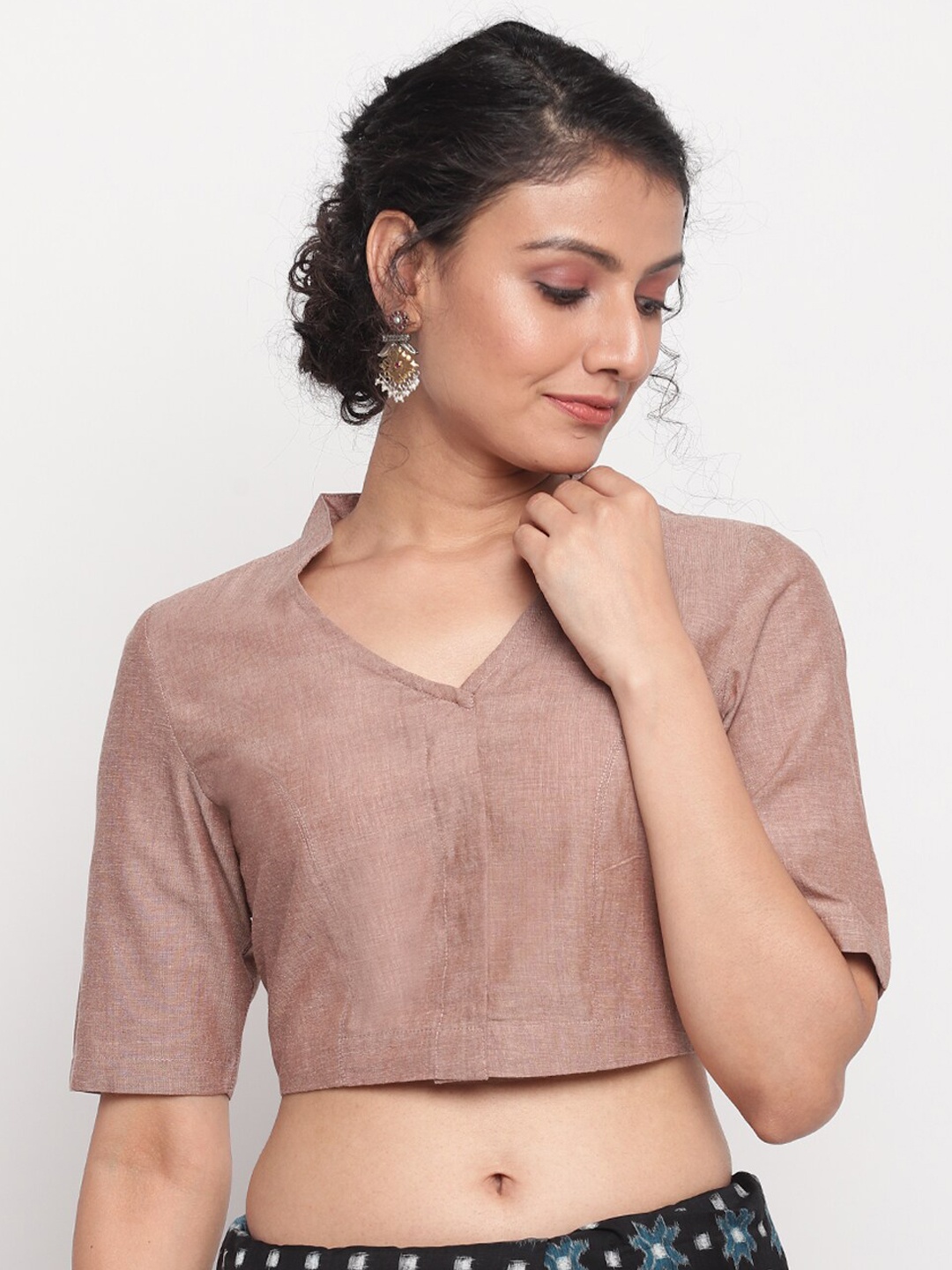 

Fabindia Women Beige Cotton Woven-Design Saree Blouse