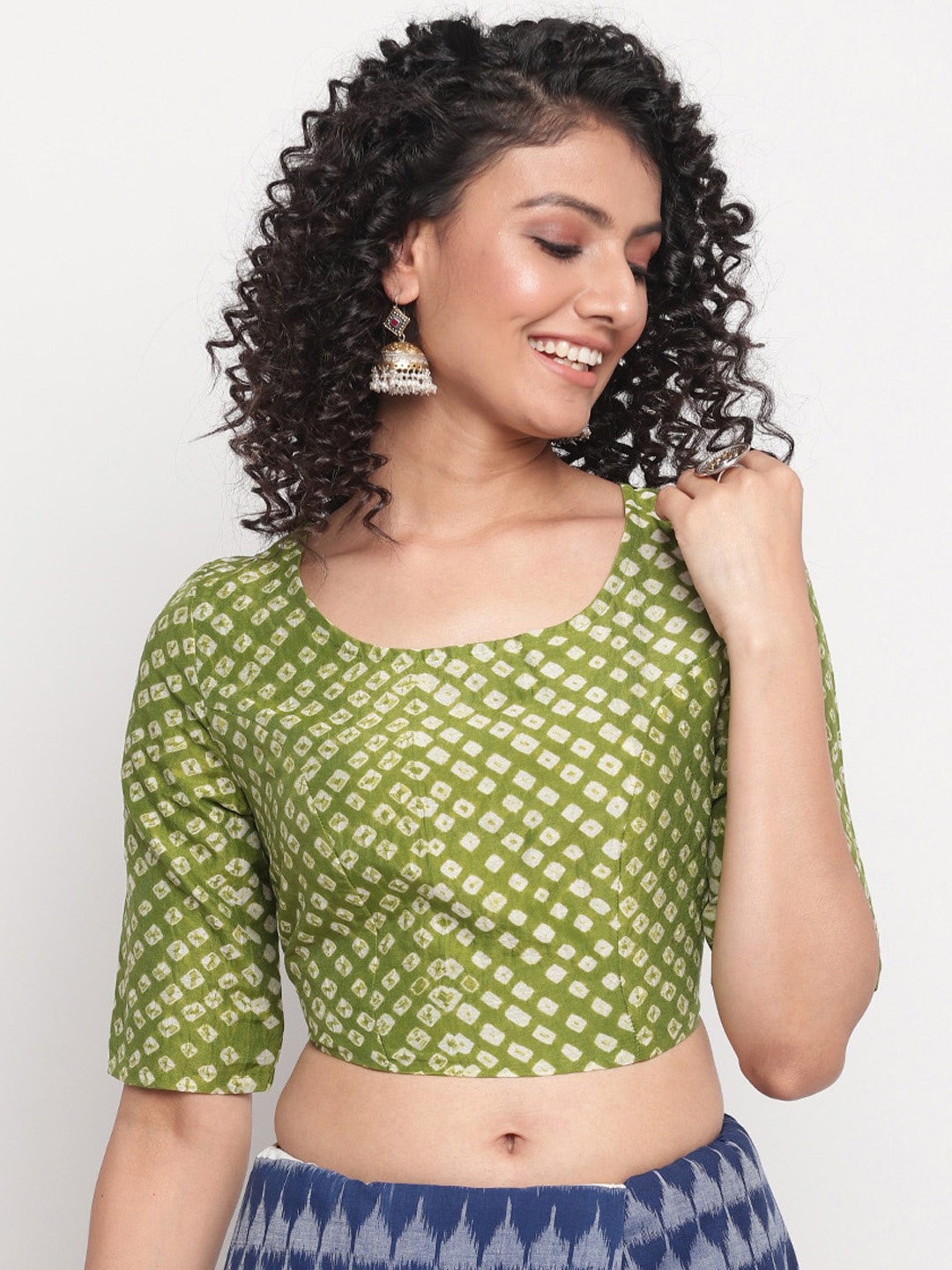 

Fabindia Green & White Bandhani Printed Cotton Saree Blouse