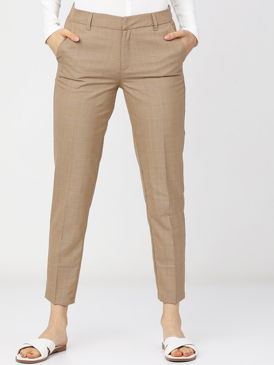 

CHIC BY TOKYO TALKIES Women Beige Easy Wash Trousers