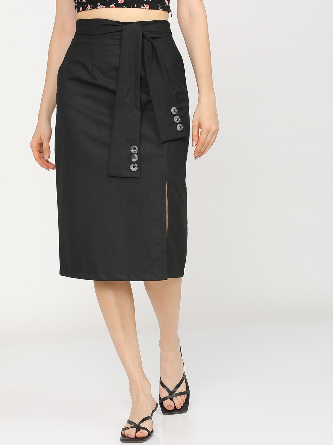 

Tokyo Talkies Women Black Solid Midi- Length Pencil Skirt