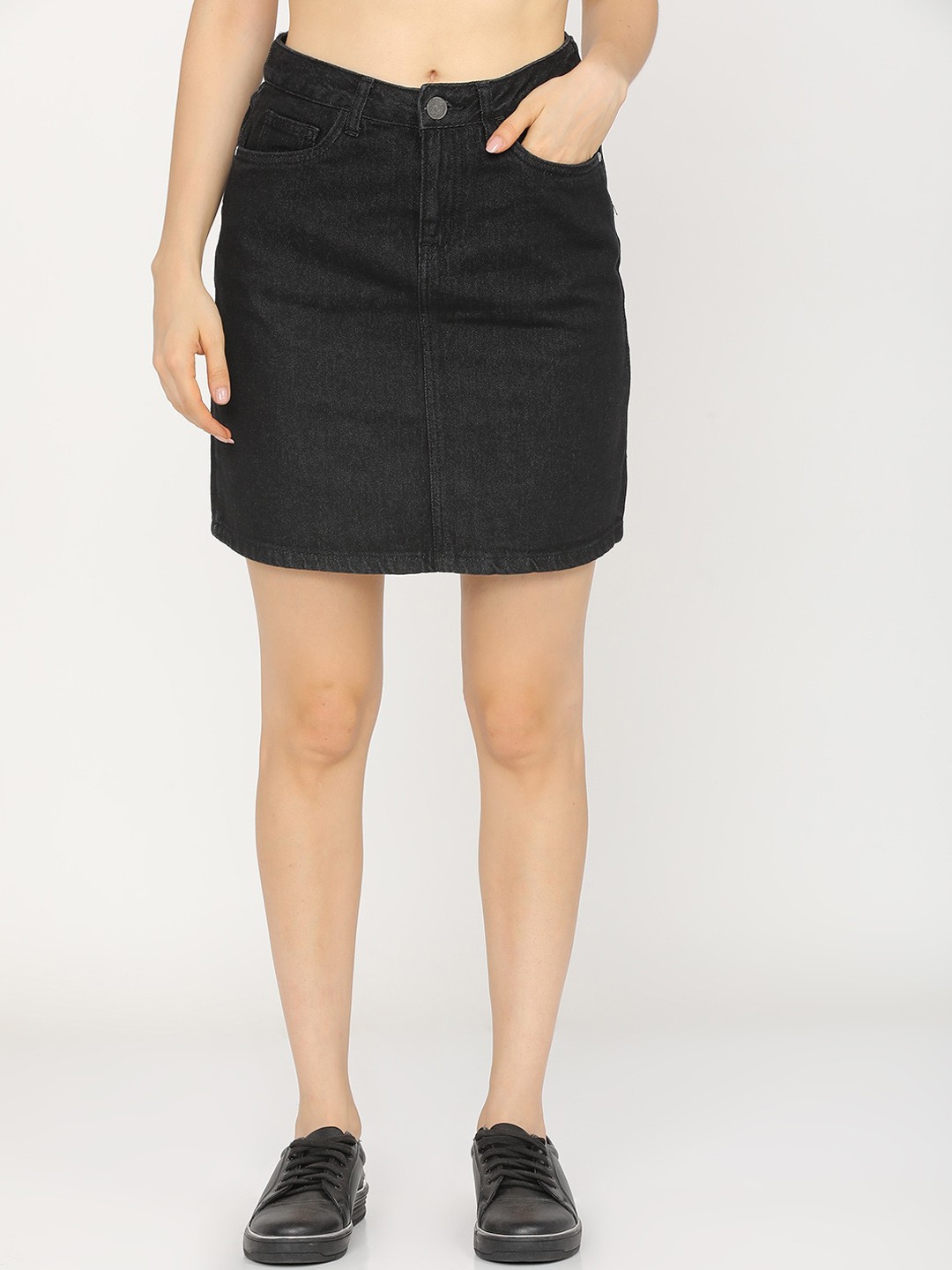 

Tokyo Talkies Women Black Solid Denim Pure Cotton A-line Mini Skirt