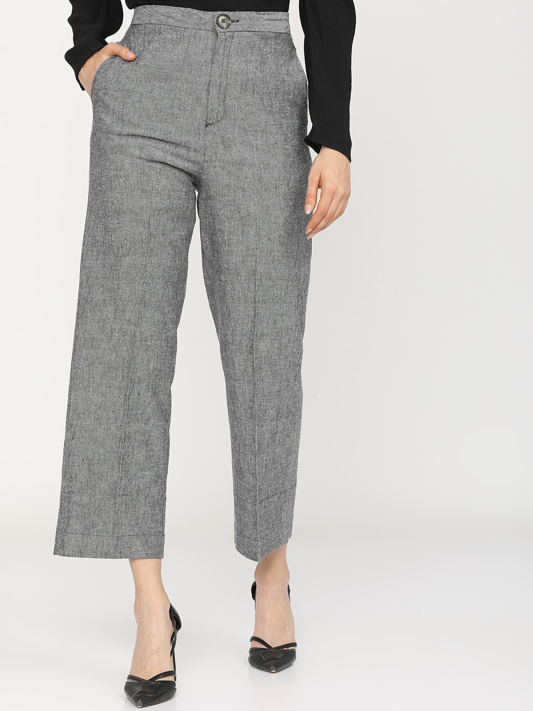 

CHIC BY TOKYO TALKIES Women Black Tapered Fit Trousers