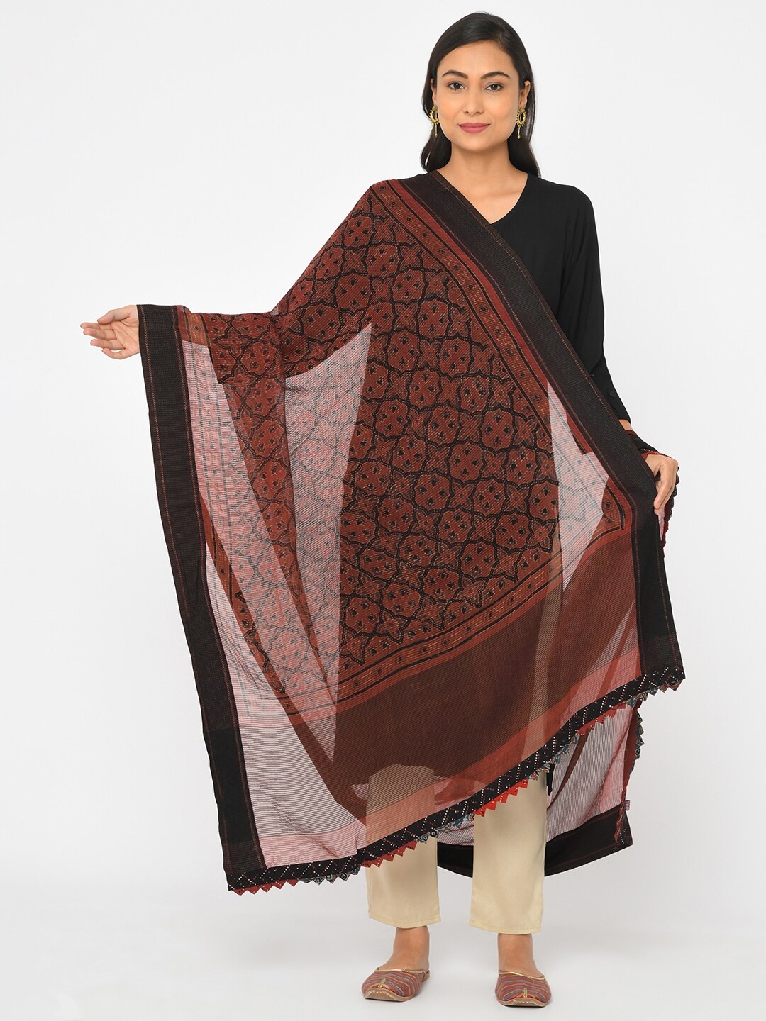 

Fabindia Maroon & Black Ajrakh Printed Cotton Silk Dupatta