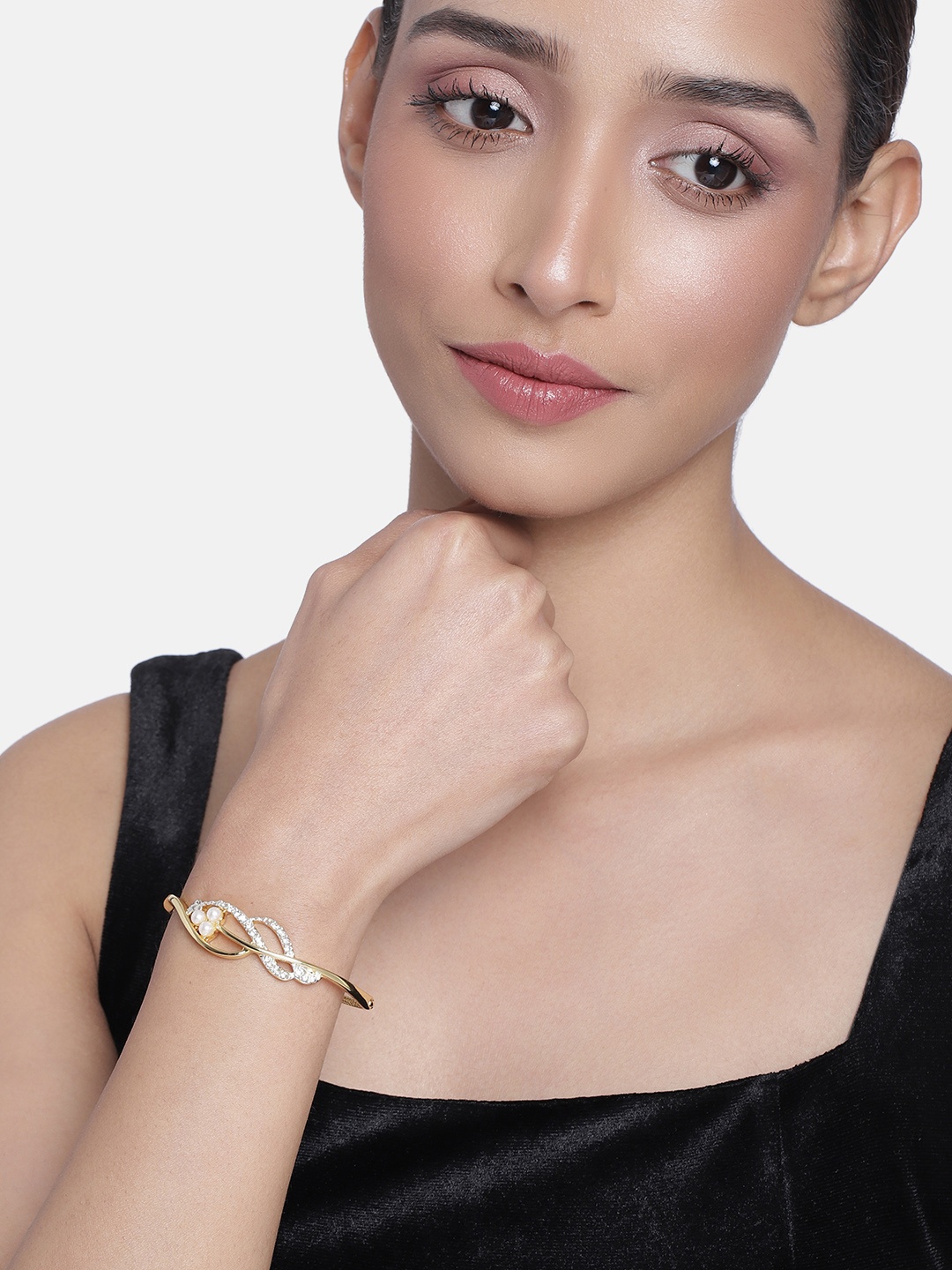 

Estele Women Gold-Toned & White Pearls Handcrafted Gold-Plated Cuff Bracelet