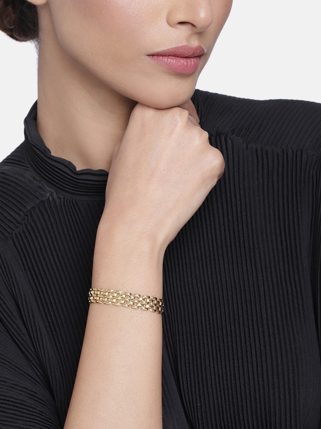 

Estele Women Gold-Toned Handcrafted Gold-Plated Link Bracelet