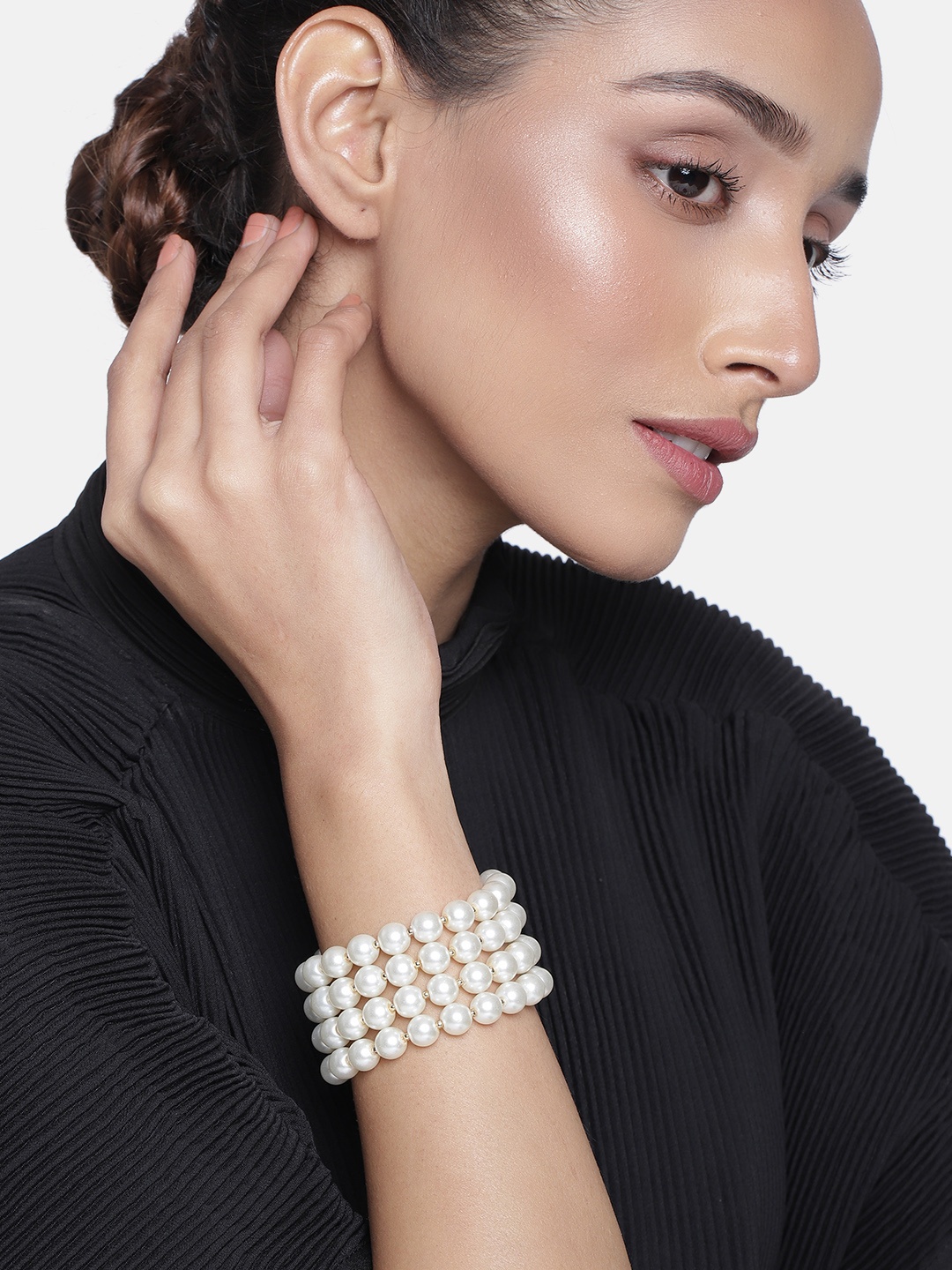 

Estele Women Gold-Toned & White Pearls Handcrafted Gold-Plated Link Bracelet