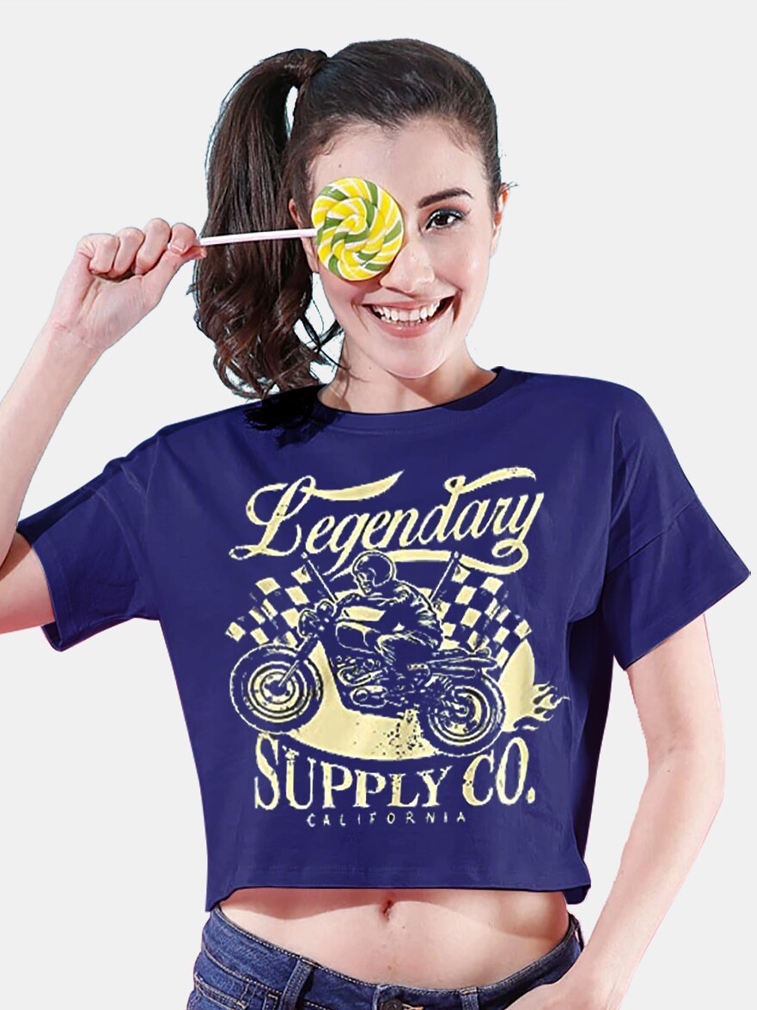 

BonOrganik Women Navy Blue Printed Cropped T-shirt