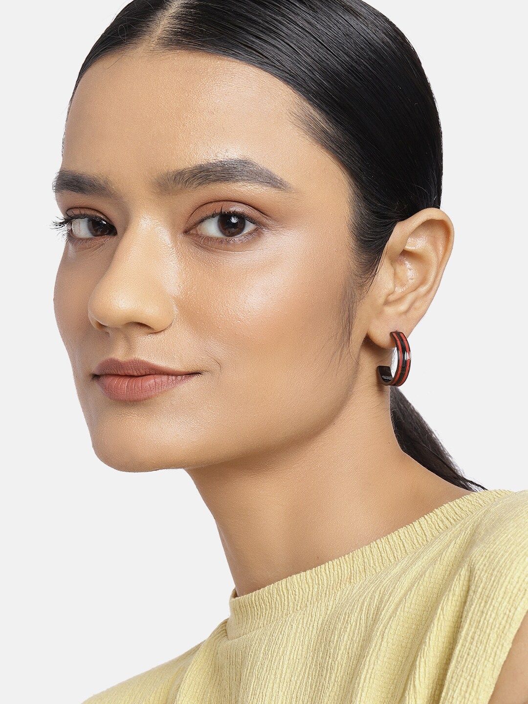 

Estele Women Black & Red Contemporary Half Hoop Earrings