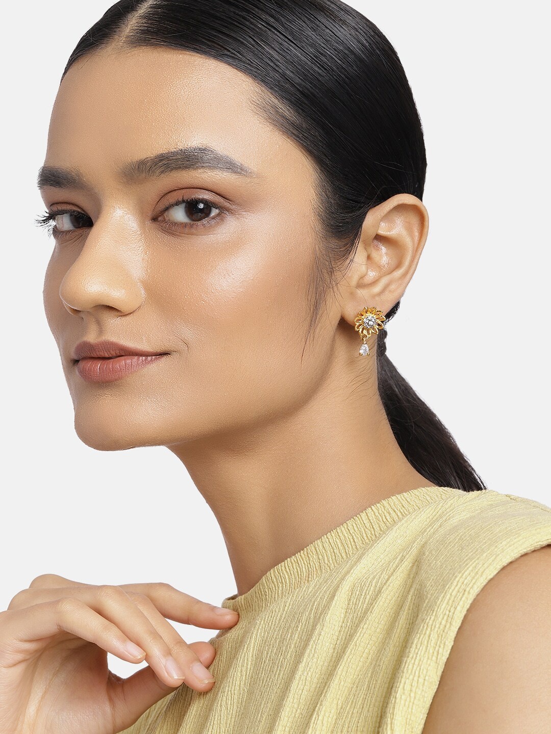 

Estele Gold-Toned & White Contemporary Drop Earrings