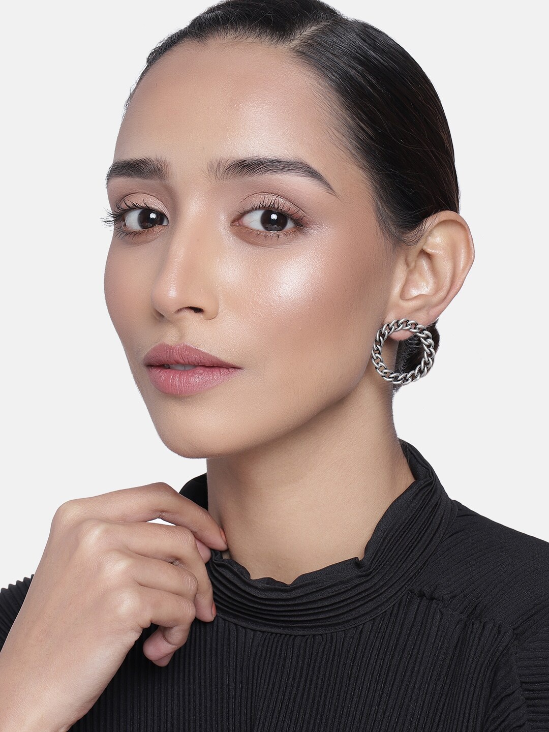 

Estele Women Silver-Toned Contemporary Studs