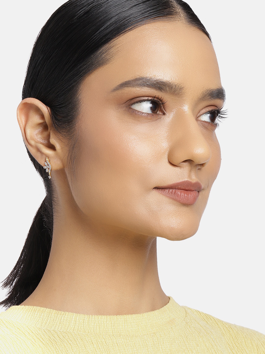 

Estele Gold-Toned & White Contemporary Drop Earrings