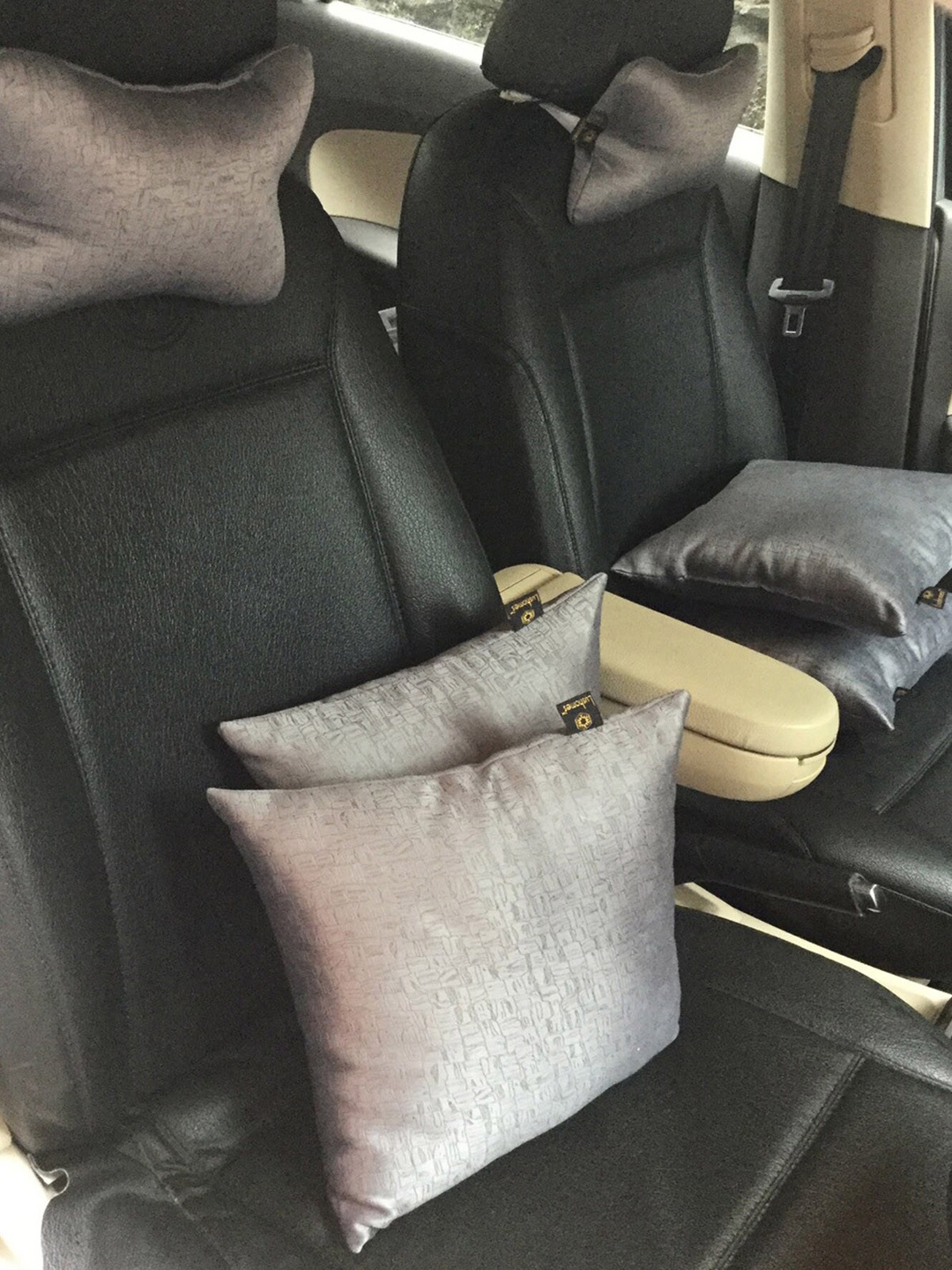 

Lushomes Set of 4 Grey Textured Blackout Car Pillow