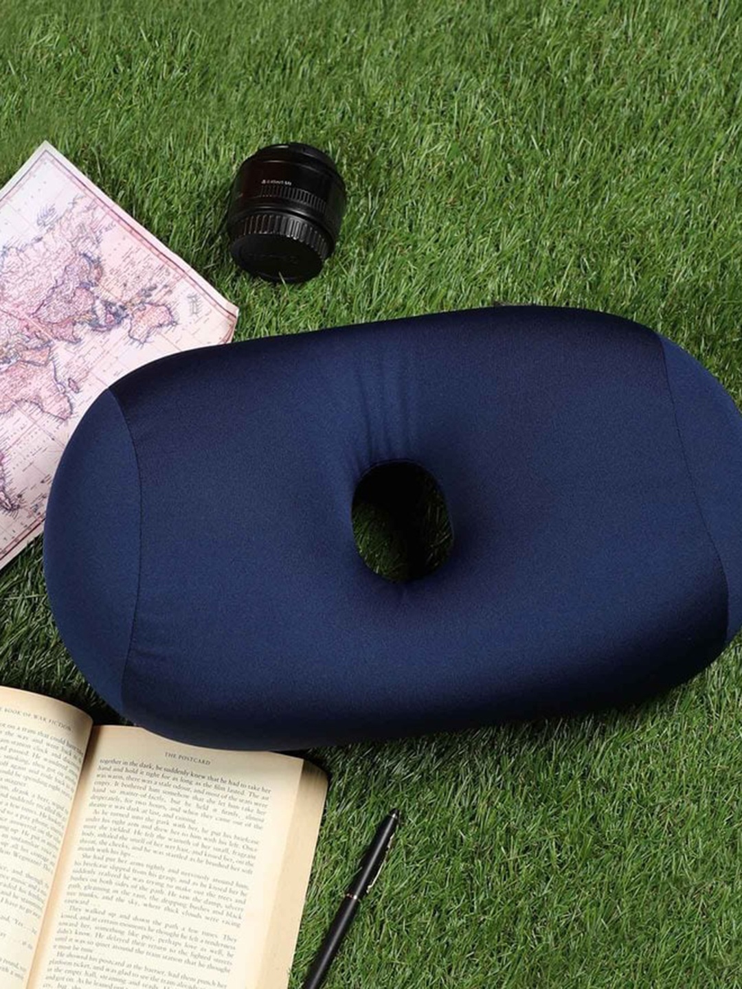 

Lushomes Blue Solid Travel Pillow