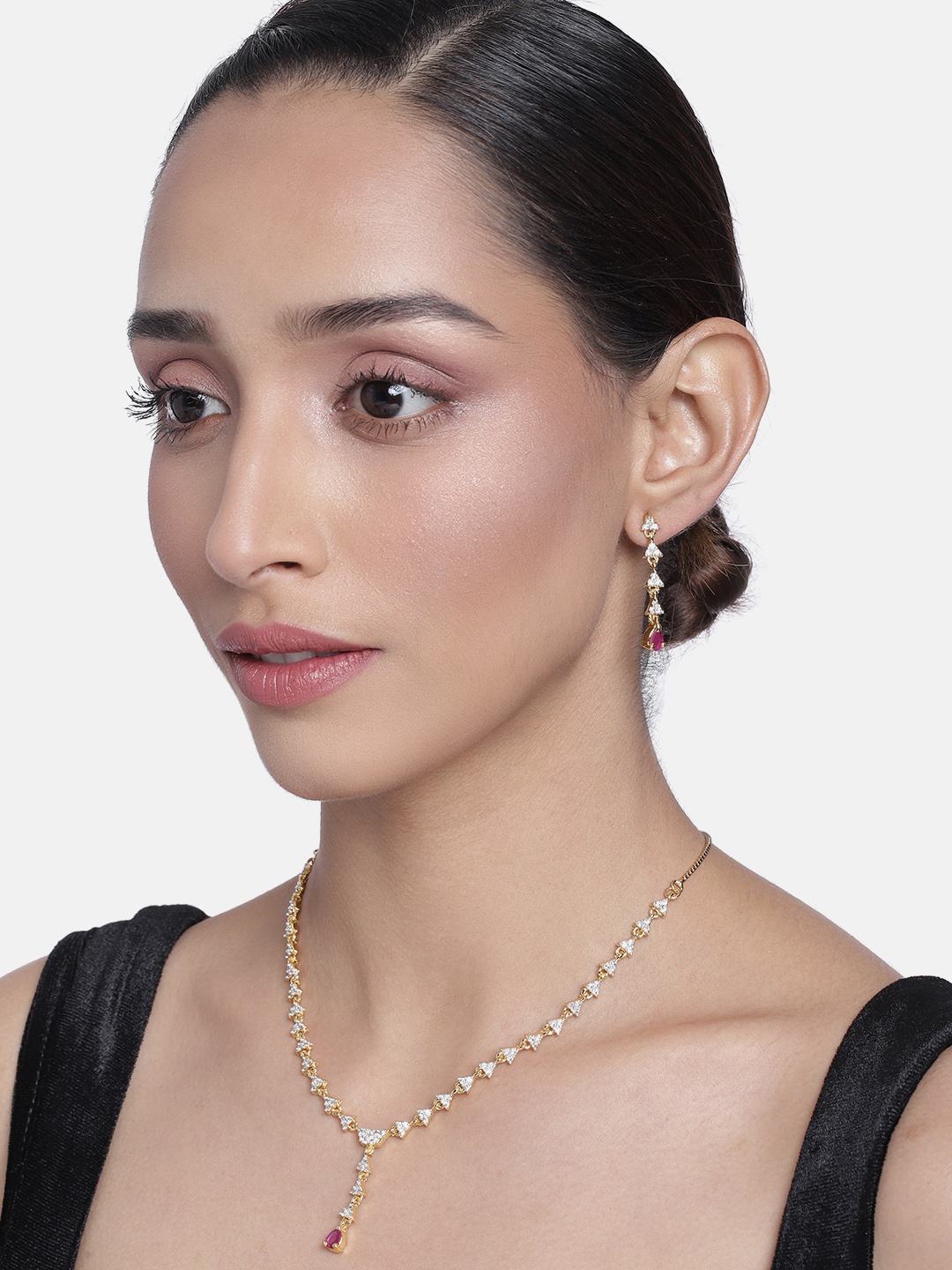 

Estele Gold Plated Sparkling Necklace Set with Austrian Crystals