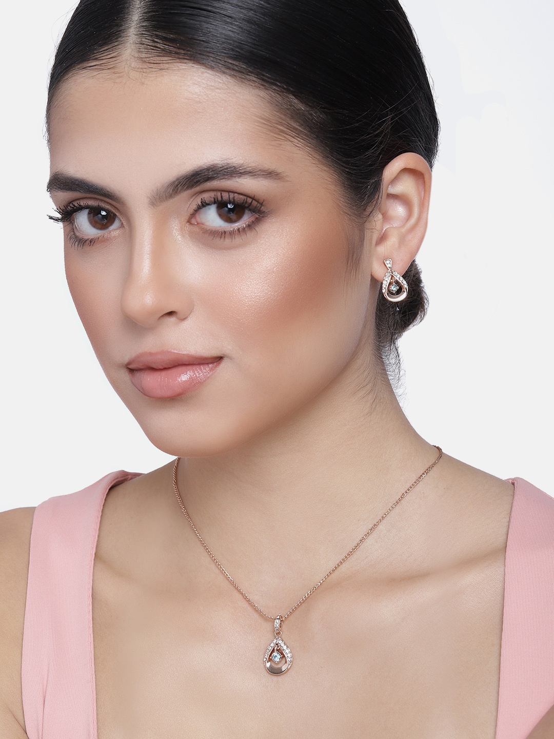 

Estele White Rose Gold Plated Amore Pendant Jewellery Set