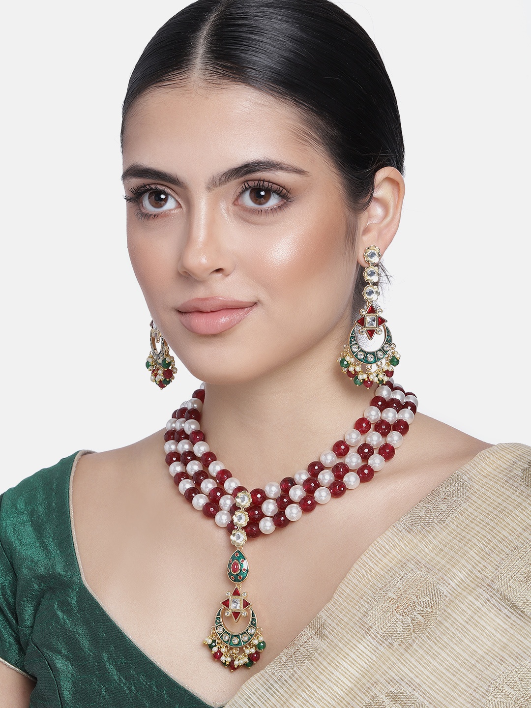 

Estele Gold Plated Fascinating Necklace Set with Kundan & Pearls, Red