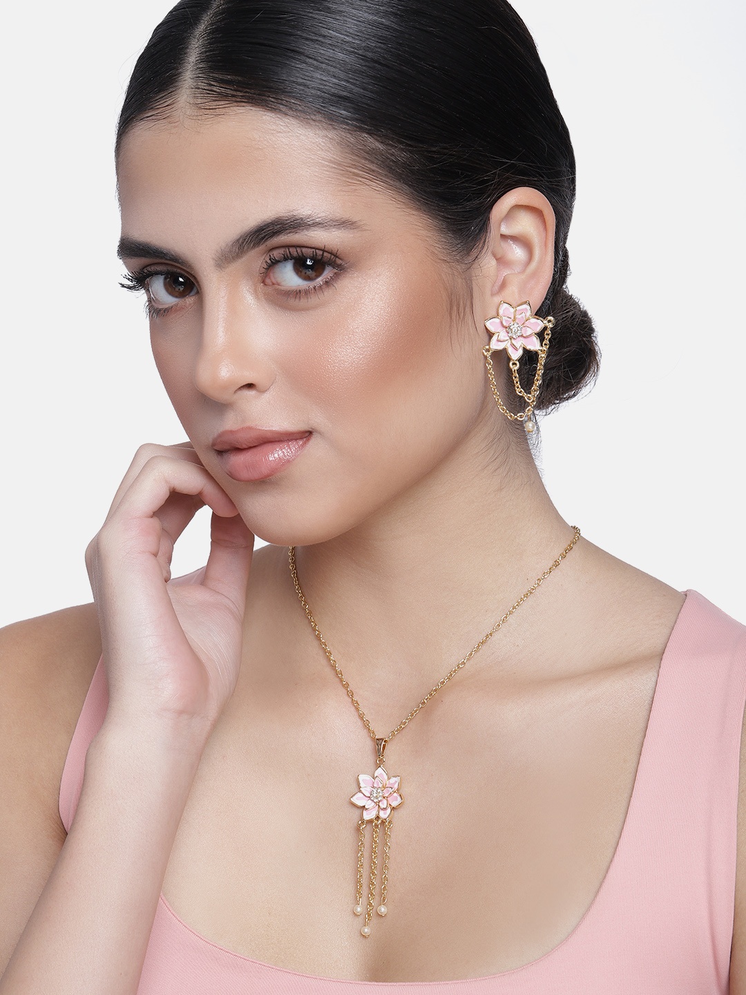 

Estele Rose Gold Plated Flower Petal Shaped Pendant Set with Pearls