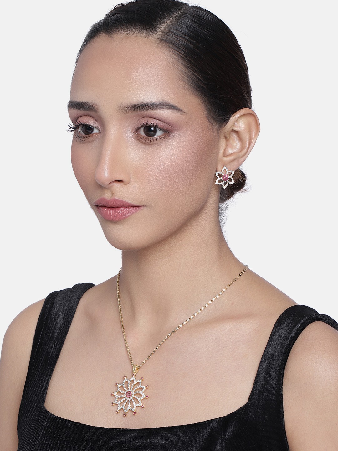 

Estele Gold-Plated CZ Studded Floral Design Jewellery Set, White