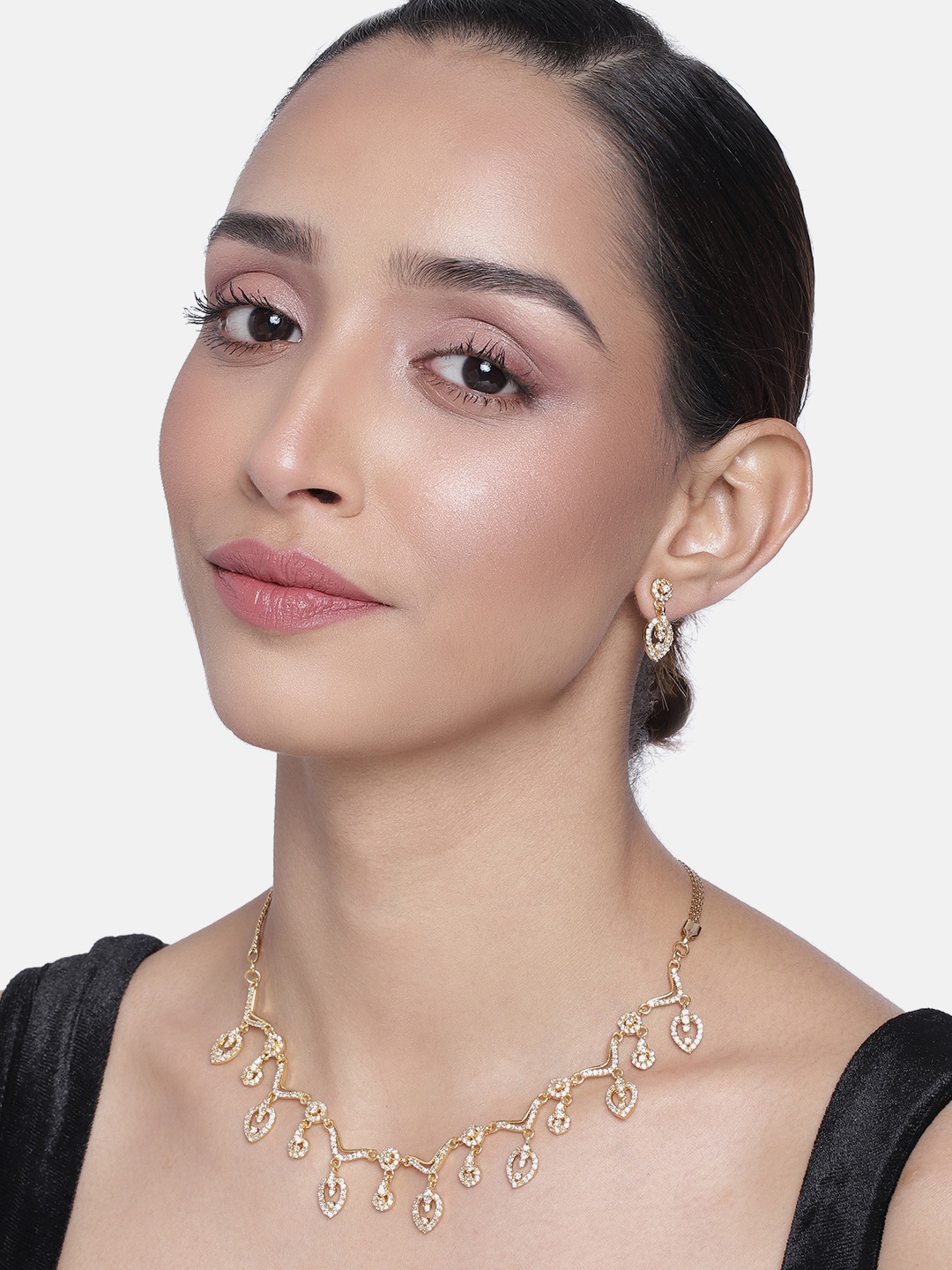

Estele White Gold Plated CZ Full Tide Jewellery Set