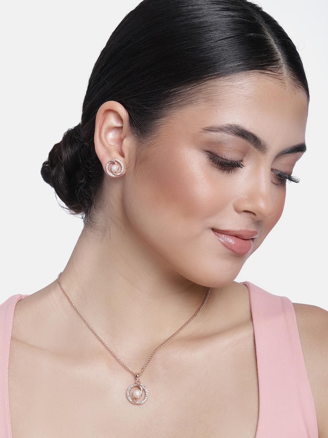 

Estele Rose Gold Plated CZ Whirlpool Designer Pendant Set with Pearl
