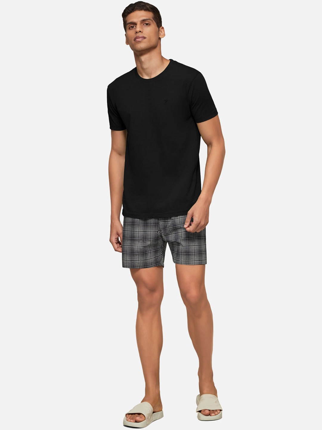 

XYXX Men Black & Grey Pure Cotton Boxer & Tshirt Lounge Set