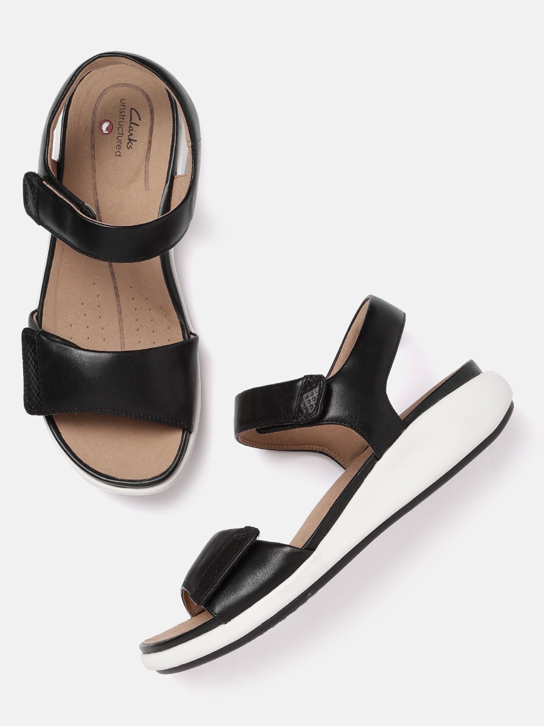 

Clarks Black Solid Leather Comfort Heels