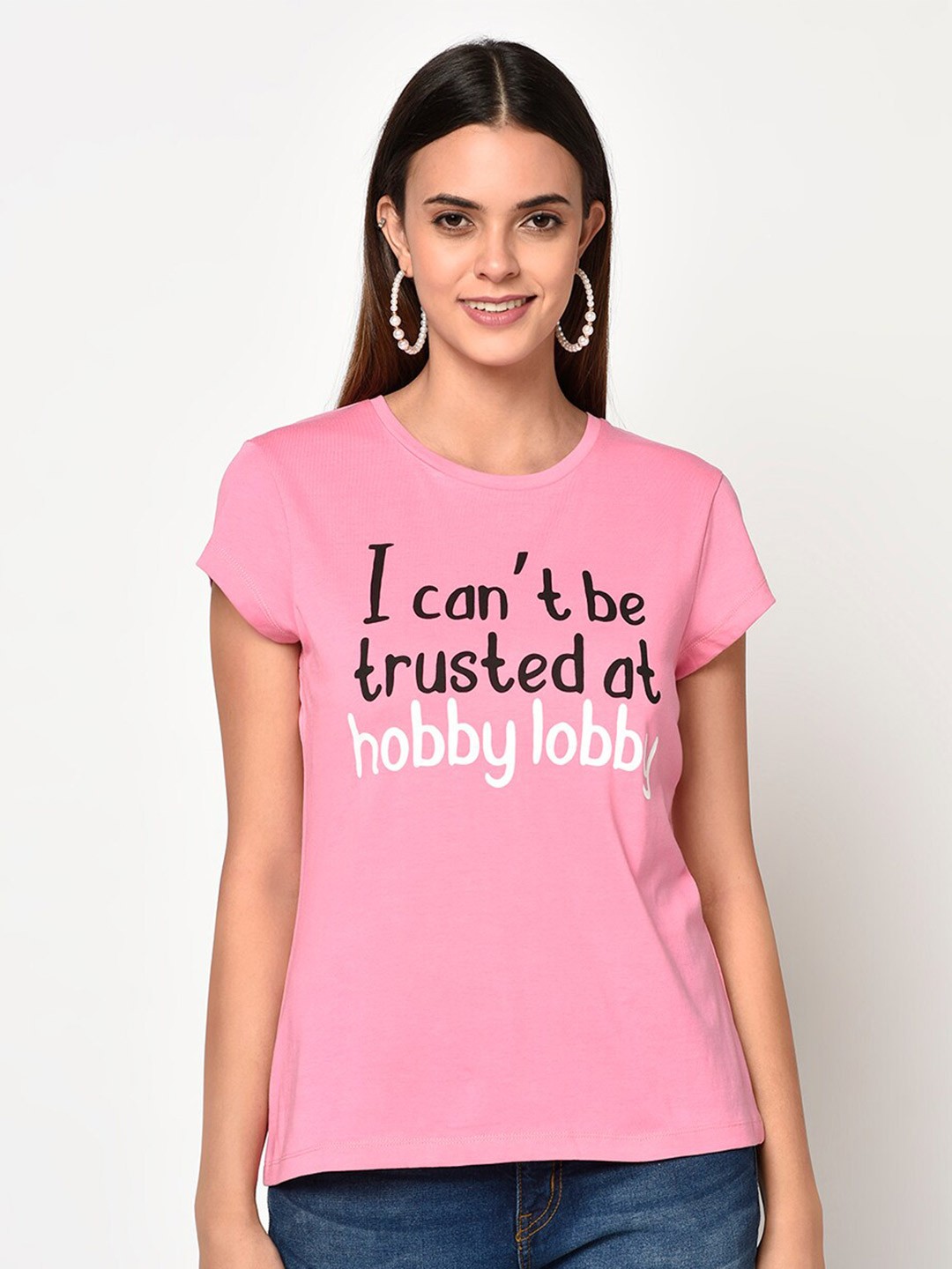 

DAiSY Women Pink & Black Typography Printed T-shirt