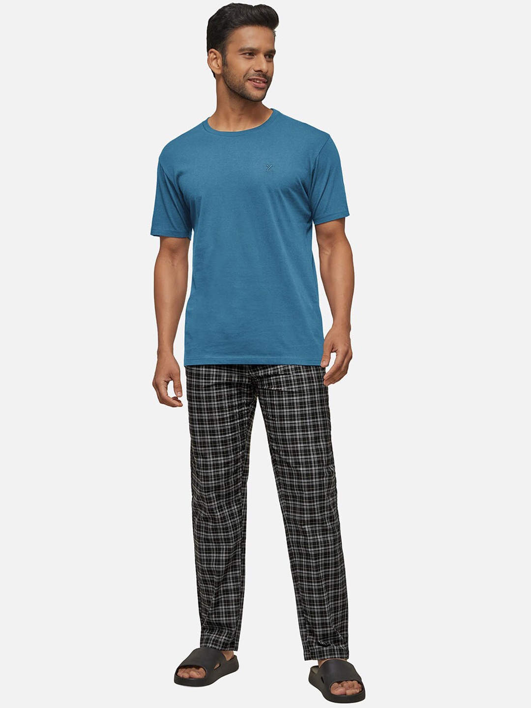 

XYXX Men Blue & Black Night suit