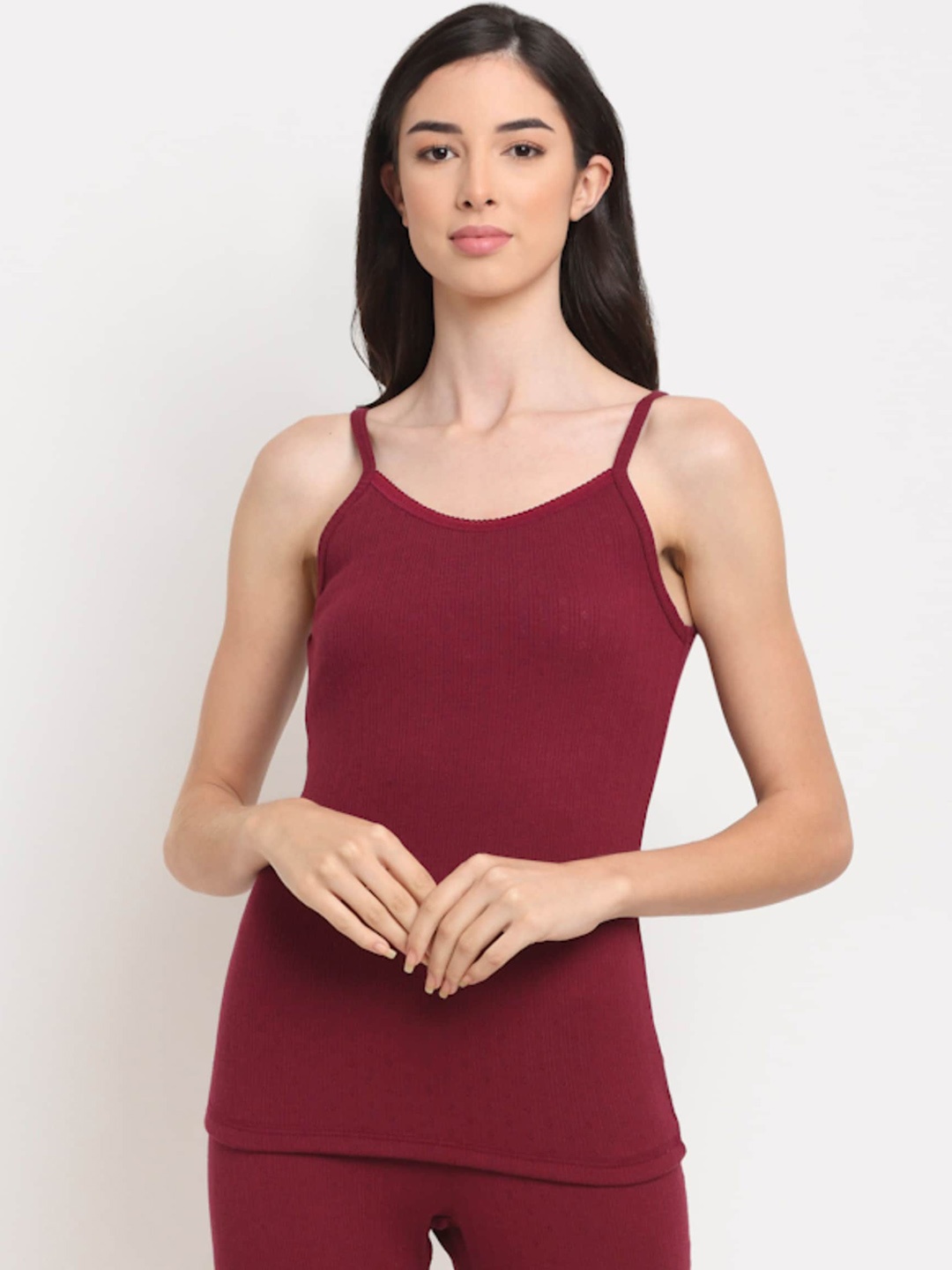 

Kanvin Women Maroon Solid Thermal Top