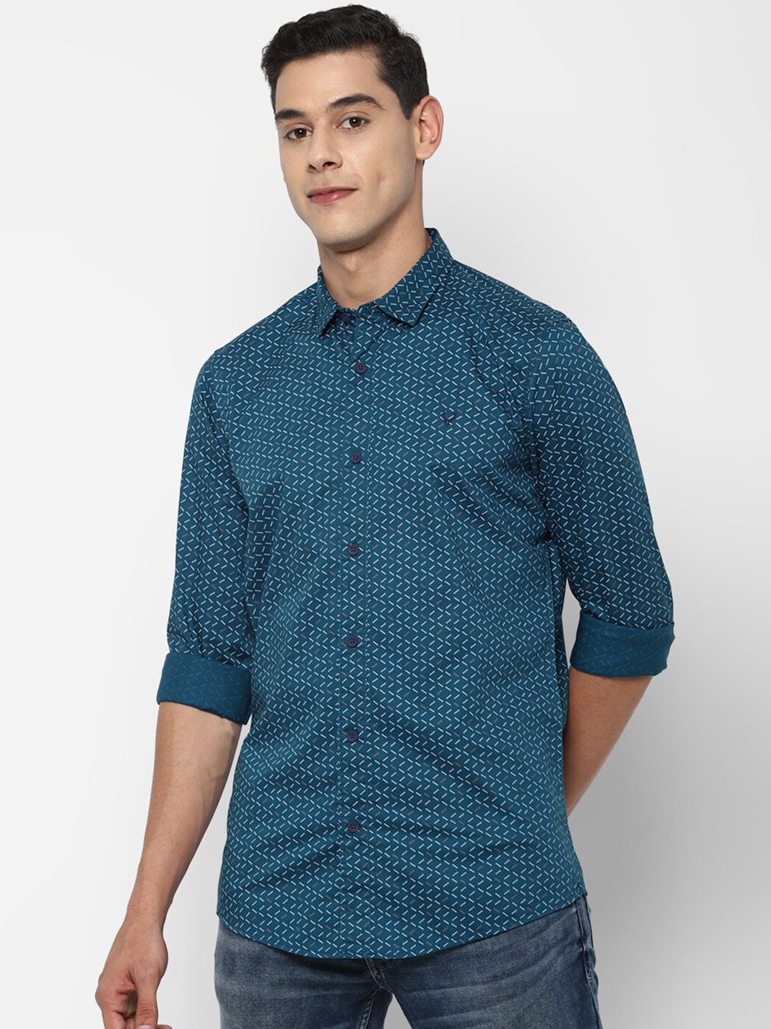 

Allen Solly Sport Men Blue Opaque Printed Casual Shirt