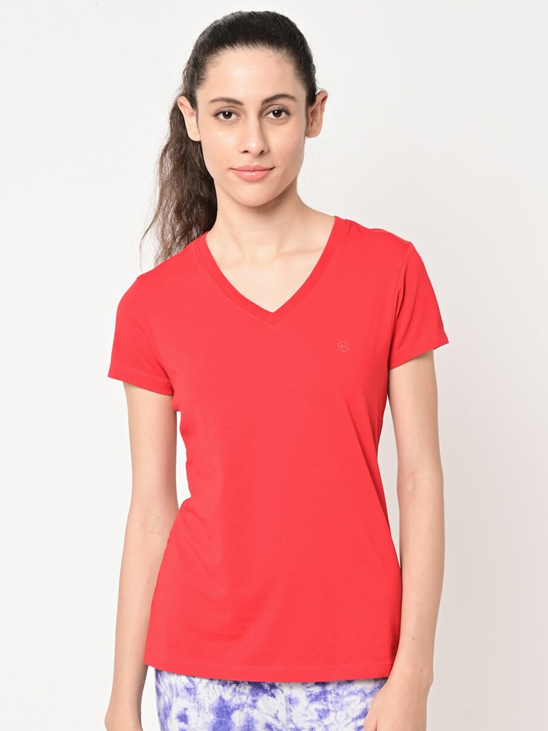 

MAYSIXTY Women Red V-Neck T-shirt