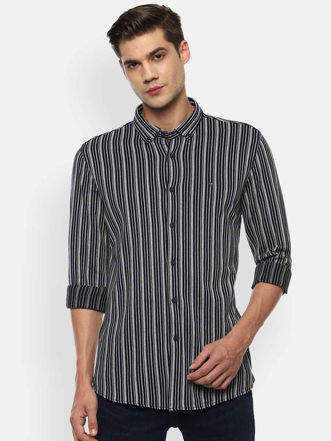 

Louis Philippe Jeans Men Black Slim Fit Striped Casual Shirt