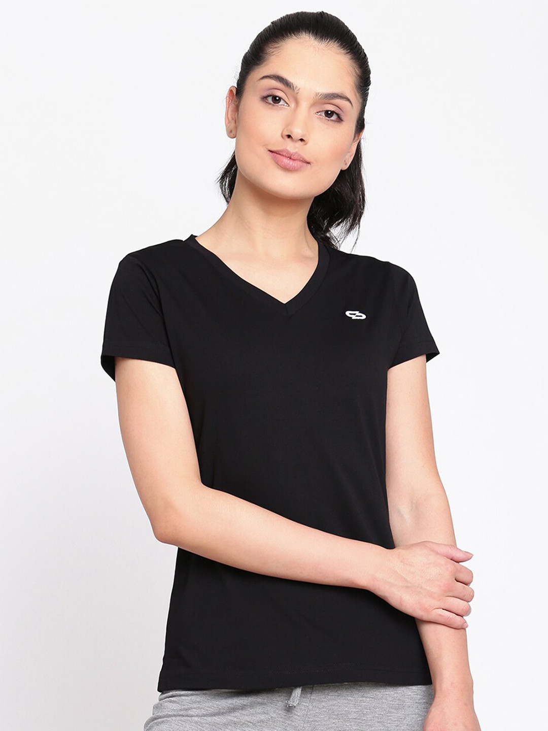 

Spolei Women Black Solid V-Neck Slim Fit T-Shirt