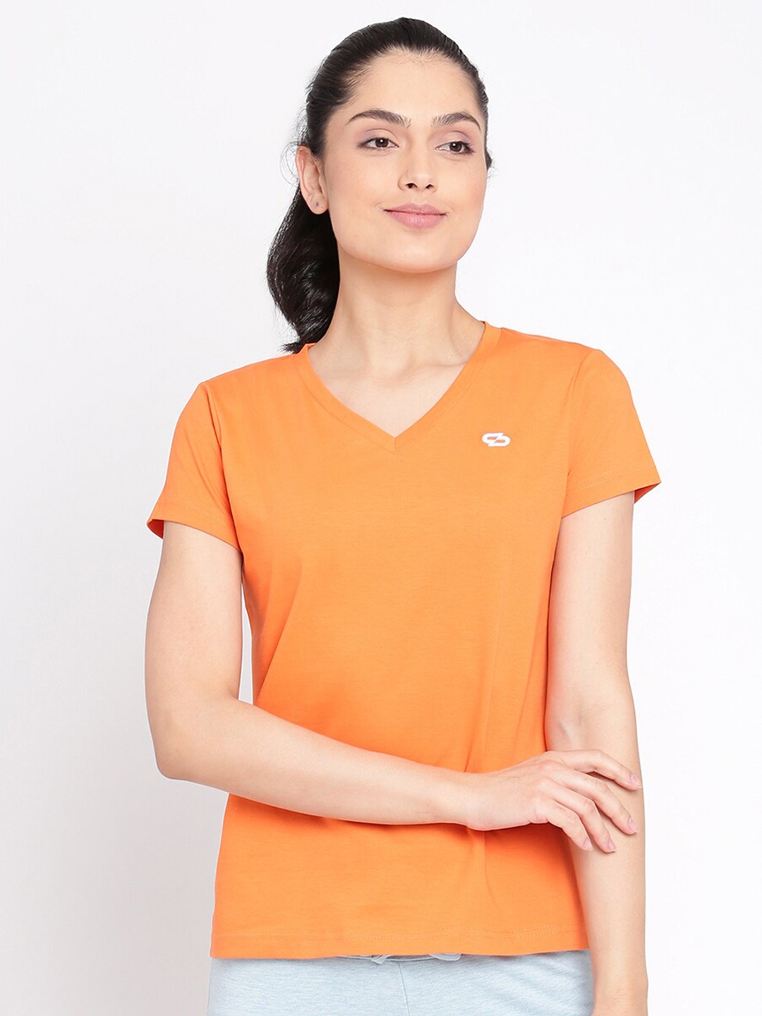 

Spolei Women Orange Solid V-Neck Slim Fit T-Shirt